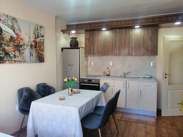 Дава се под наем Двустаен апартамент в Несебър - 69 кв.м за 280.5 € - Снимка #1