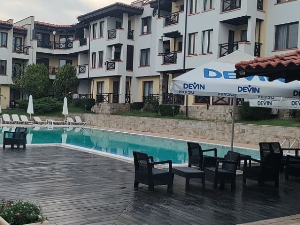 Дава се под наем Двустаен апартамент в Черноморец - 65 кв.м за 99.45 € - Снимка #1