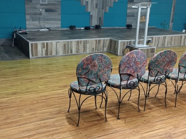 Дава се под наем Зала за събития в Сливен, Даме Груев -  кв.м за 765 € - Снимка #1