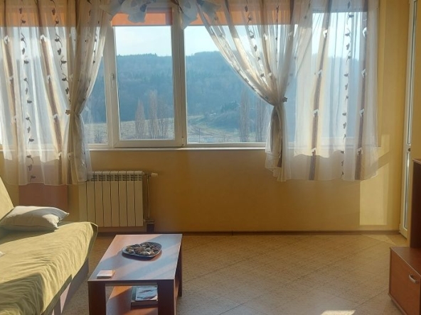 Дава се под наем Двустаен апартамент в София, Люлин 6 - 64 кв.м за 433.5 € - Снимка #1