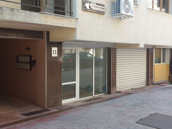 Дава се под наем Магазин в Варна, ХЕИ - 45 кв.м за 255 € - Снимка #1