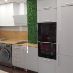 Дава се под наем Тристаен апартамент в Пловдив, Коматевски възел - 80 кв.м за 484.5 € - Снимка #1