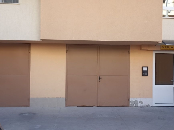 Дава се под наем Гараж / Паркомясто в Пловдив, Тракия - 23 кв.м за 102 € - Снимка #1