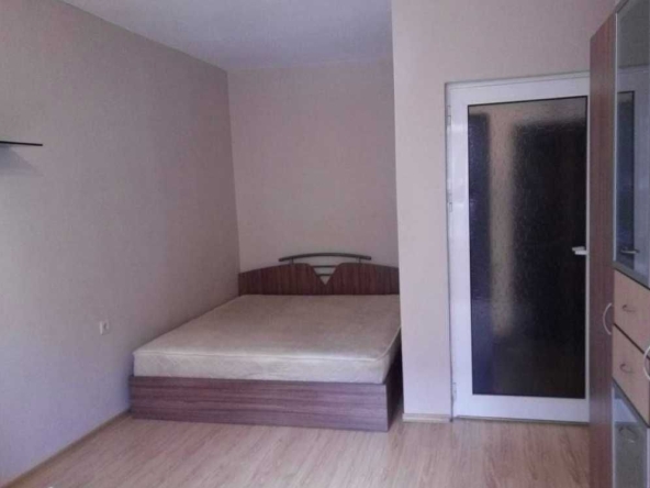 Дава се под наем Двустаен апартамент в Бургас, Възраждане - 50 кв.м за 76.5 € - Снимка #1