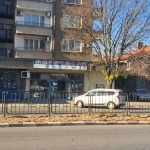 Дава се под наем Магазин в Асеновград - 122 кв.м за 1866.6 € - Снимка #1