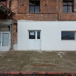 Дава се под наем Магазин в Карлово - 50 кв.м за 204 € - Снимка #1