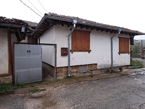 Къща в Търговище, Калково - 120 кв.м за 383 €/кв.м - Снимка #1