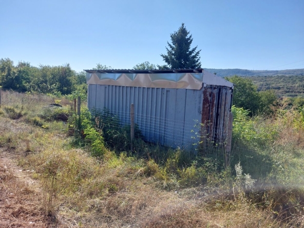 Промишлена сграда в с. Белокопитово, Област Шумен - 15 кв.м за 85 €/кв.м - Снимка #1