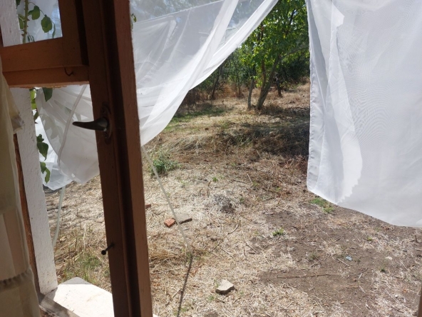 Къща в Ямбол, Промишлена зона - 30 кв.м за 834 €/кв.м - Снимка #1