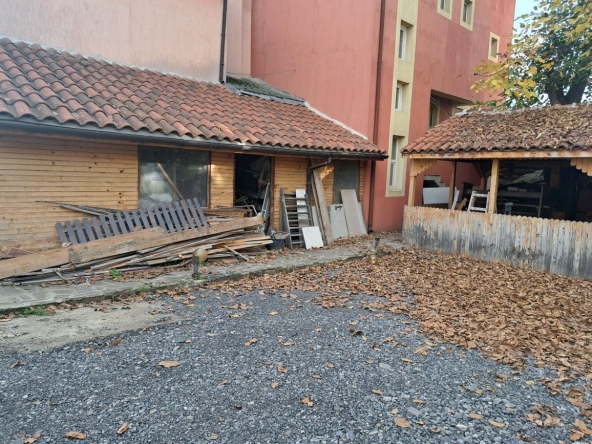 Дава се под наем Парцел в София, Малинова долина - 300 кв.м за 306 € - Снимка #1