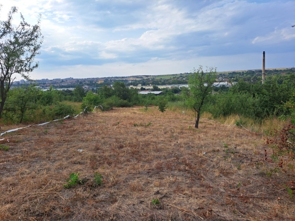 Парцел в Хасково, Дружба 1 - 256 кв.м за 31 €/кв.м - Снимка #1