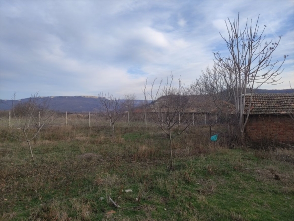 Парцел в Варна, Западна промишлена зона - 1200 кв.м за 7 €/кв.м - Снимка #1