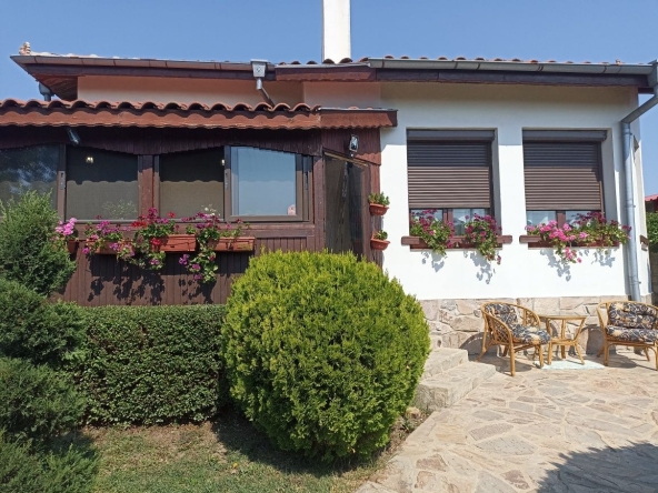 Къща в с. Калиманци, Област Варна - 192 кв.м за 834 €/кв.м - Снимка #1