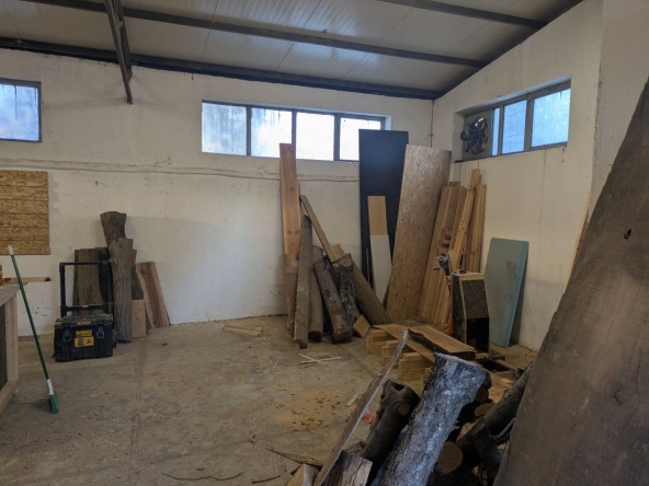 Дава се под наем Склад в Сливен, Речица - 105 кв.м за 210 € - Снимка #1