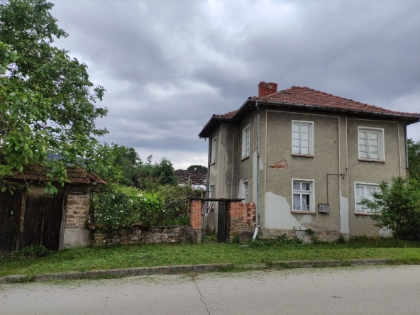 Къща в с. Стефаново, Област Ловеч - 67 кв.м за 442 €/кв.м - Снимка #1