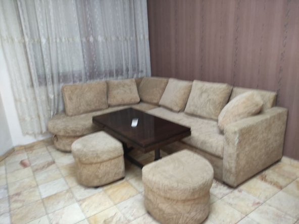 Дава се под наем Двустаен апартамент в Пловдив, Център - 78 кв.м за 178.5 € - Снимка #1