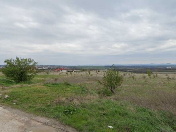 Парцел в Хасково, Младежки хълм - 640 кв.м за 50 €/кв.м - Снимка #1