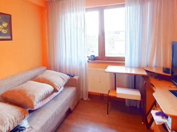 Двустаен апартамент в Бургас, Меден рудник - зона А - 61 кв.м за 868 €/кв.м - Снимка #1