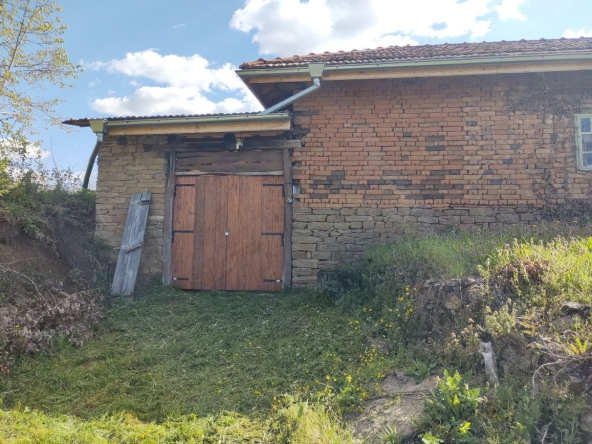 Къща в с. Шереметя, Област Велико Търново - 65 кв.м за 196 €/кв.м - Снимка #1