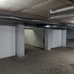 Дава се под наем Гараж / Паркомясто в София, Младост 1 - 17 кв.м за 129.54 € - Снимка #1