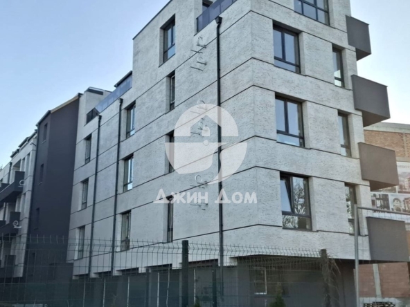 Двустаен апартамент в Несебър - 61 кв.м за 719 €/кв.м - Снимка #1