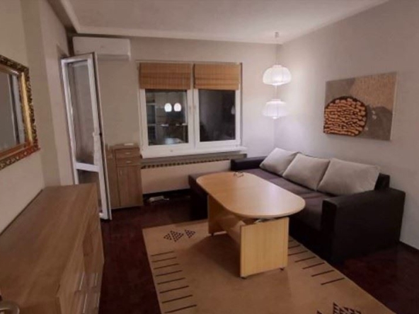 Дава се под наем Двустаен апартамент в София, Лозенец - 55 кв.м за 677.28 € - Снимка #1