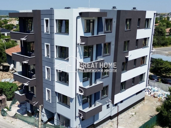 Тристаен апартамент в Търговище, Център - 109 кв.м за 585 €/кв.м - Снимка #1