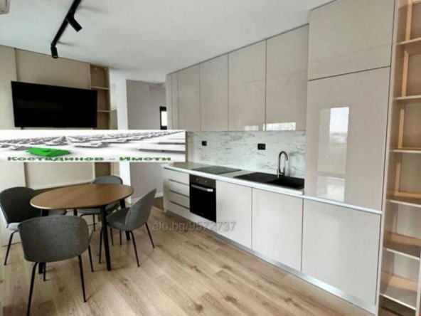 Дава се под наем Двустаен апартамент в Пловдив, Въстанически - 60 кв.м за 402.9 € - Снимка #1