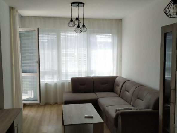 Дава се под наем Двустаен апартамент в София, Младост 1 - 60 кв.м за 700 € - Снимка #1