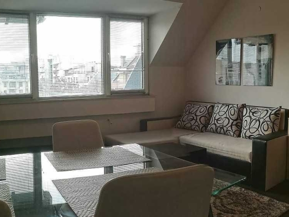 Дава се под наем Тристаен апартамент в Пловдив, Каменица 2 - 85 кв.м за 378.93 € - Снимка #1