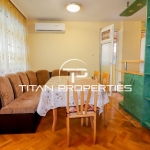 Дава се под наем Тристаен апартамент в Варна, Център - 100 кв.м за 650 € - Снимка #1