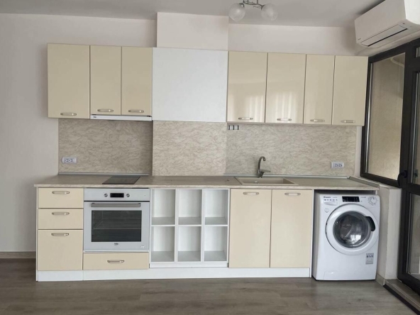 Дава се под наем Двустаен апартамент в Пловдив, Център - 66 кв.м за 500 € - Снимка #1