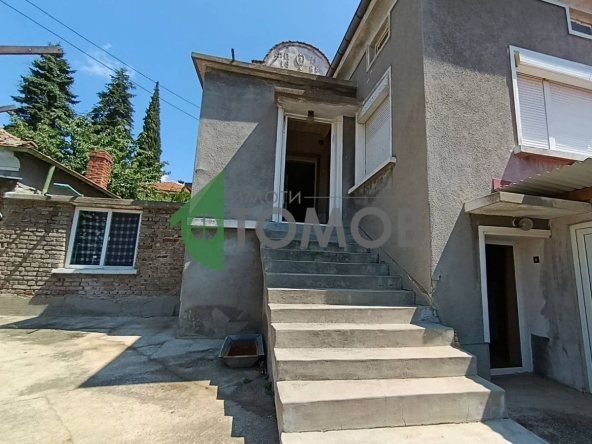 Къща в с. Кирилово, Област Стара Загора - 130 кв.м за 381 €/кв.м - Снимка #1