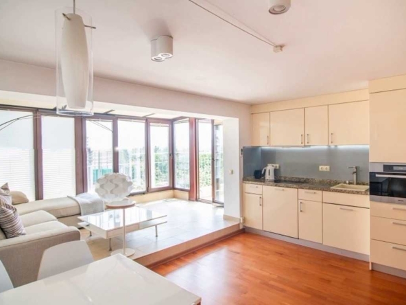 Тристаен апартамент в София, Драгалевци - 105 кв.м за 656 €/кв.м - Снимка #1