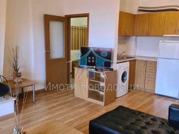 Двустаен апартамент в Шумен, Пазара - 98 кв.м за 1123 €/кв.м - Снимка #1