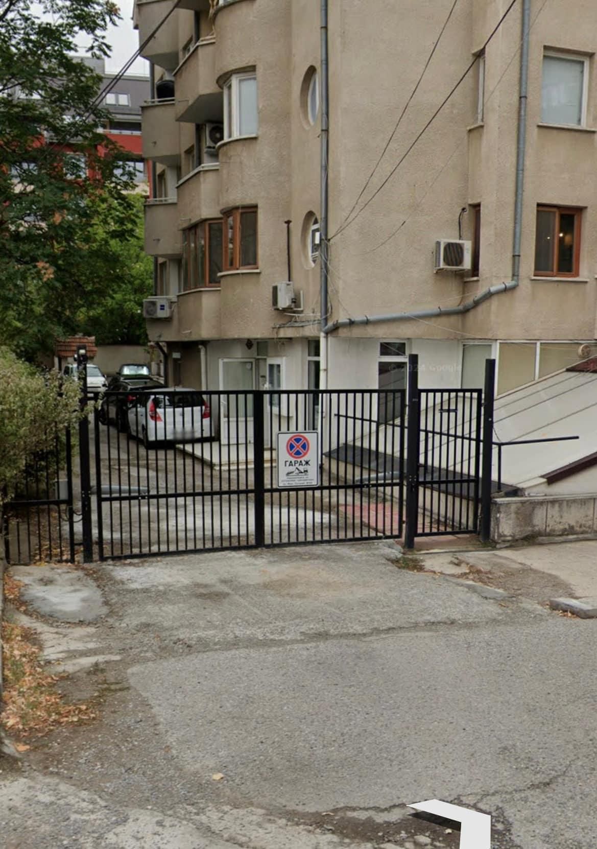 Дава се под наем Гараж / Паркомясто в София, Манастирски ливади - 15 кв.м за 75 € - Снимка #1