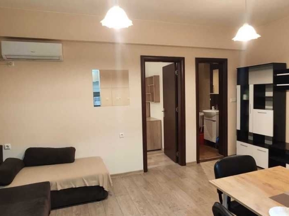 Дава се под наем Двустаен апартамент в Варна, Левски - 40 кв.м за 99500 € - Снимка #1