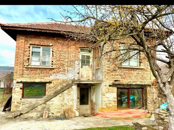 Къща в Велико Търново, Акация - 70 кв.м за 255 €/кв.м - Снимка #1