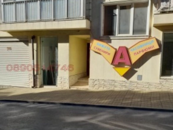 Дава се под наем Магазин в Варна, Христо Ботев - 117 кв.м за 509.49 € - Снимка #1