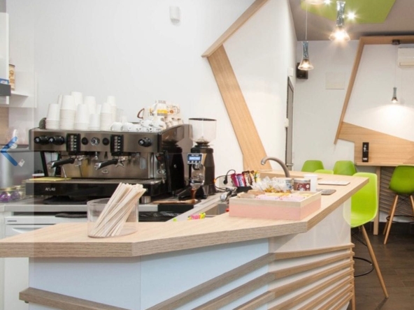 Магазин в Пловдив, Сточна гара - 140 кв.м за 1900 €/кв.м - Снимка #1