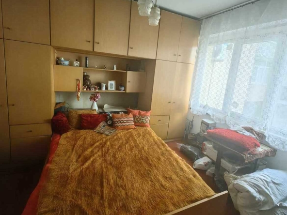 Двустаен апартамент в Разград, Орел - 58 кв.м за 888 €/кв.м - Снимка #1