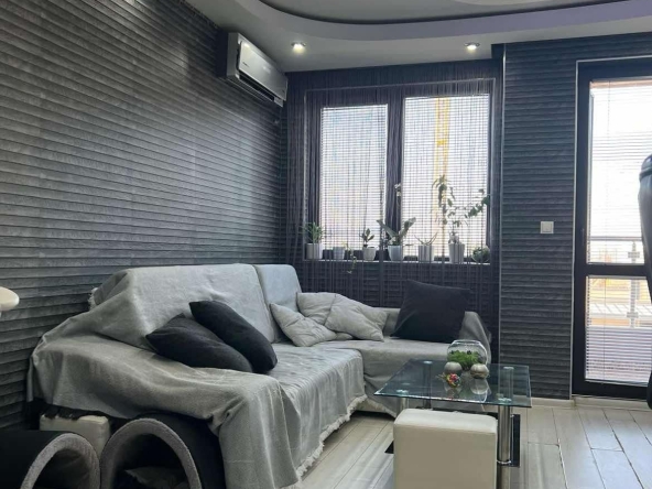 Дава се под наем Двустаен апартамент в Пловдив, Христо Смирненски - 62 кв.м за 375 € - Снимка #1