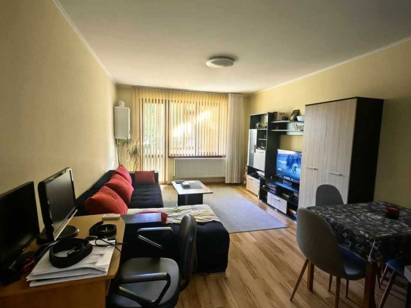 Двустаен апартамент в Разград, Бели Лом - 63 кв.м за 1635 €/кв.м - Снимка #1