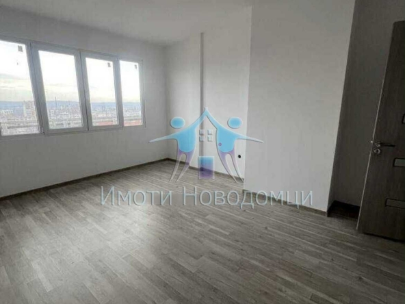 Тристаен апартамент в Шумен, Пазара - 75 кв.м за 1598 €/кв.м - Снимка #1