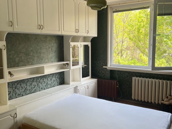 Дава се под наем Двустаен апартамент в София, Дружба 1 - 85 кв.м за 847.62 € - Снимка #1