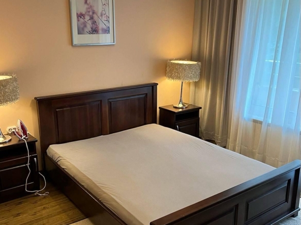 Дава се под наем Тристаен апартамент в София, Витоша - 78 кв.м за 650 € - Снимка #1