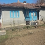 Къща в с. Нова Попина, Област Силистра - 1000 кв.м за 11 €/кв.м - Снимка #1