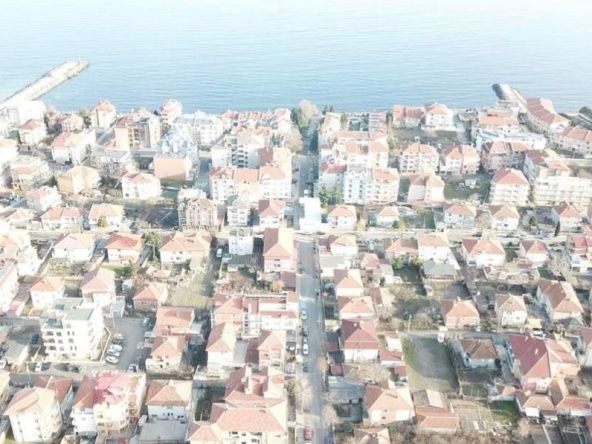 Парцел в Бургас, Център - 800 кв.м за 303 €/кв.м - Снимка #1