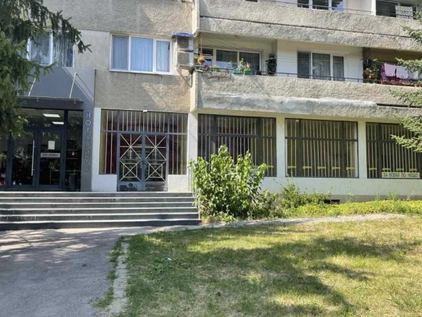 Магазин в Търговище, Център - 160 кв.м за 1500 €/кв.м - Снимка #1