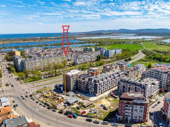 Дава се под наем Гараж / Паркомясто в Бургас, Меден рудник - зона Б - 120 кв.м за 51 € - Снимка #1